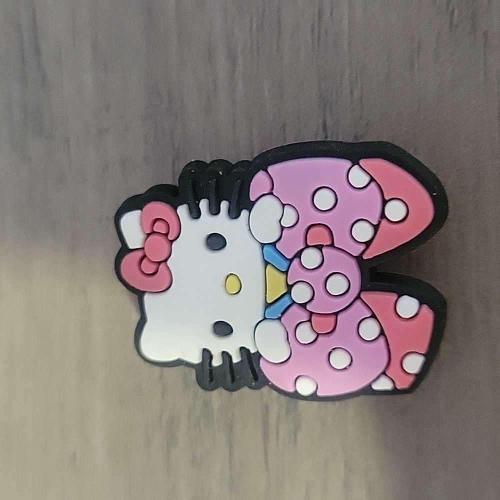 Hello Kitty Shoe Charms Set - Picture 4 of 5